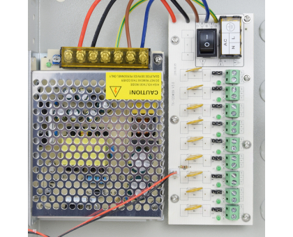 Блок питания Full Energy BG-1210/9 11-14 В / 10 А на 9 каналов нагрузки Блок питания Full Energy BG-1210/9 11-14 В / 10 А на 9 каналов нагрузки
