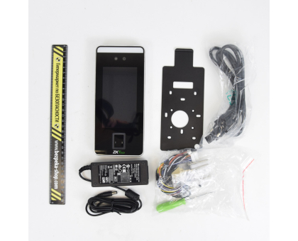 Біометричний термінал розпізнавання облич ZKTeco SpeedFace-V5L Wi-Fi