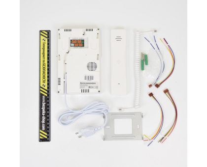 Відеодомофон Tantos Elly з трубкою